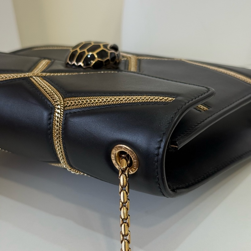 Bvlgari寶格麗蛇頭限量款 購入十三萬-11