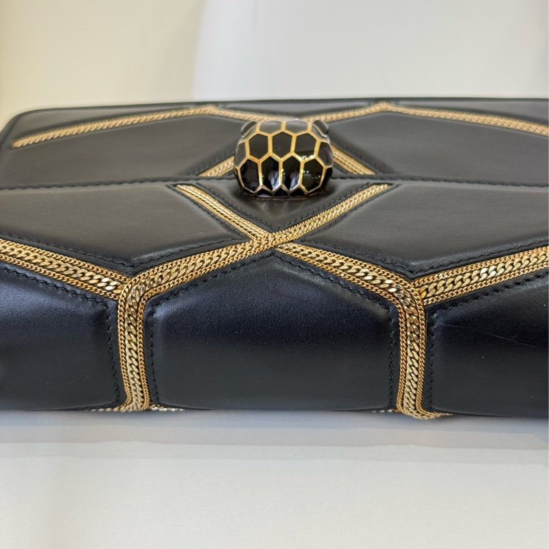 Bvlgari寶格麗蛇頭限量款 購入十三萬-13