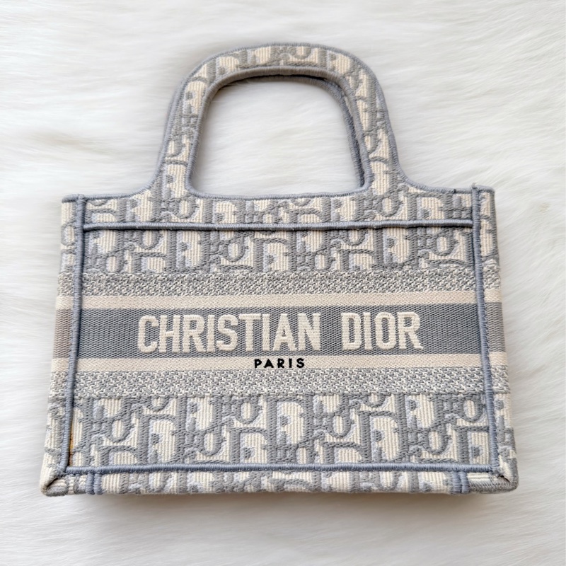 Christian Dior Mini Book Tote 灰色經典老花帆布小尺寸 渡假優雅款-0