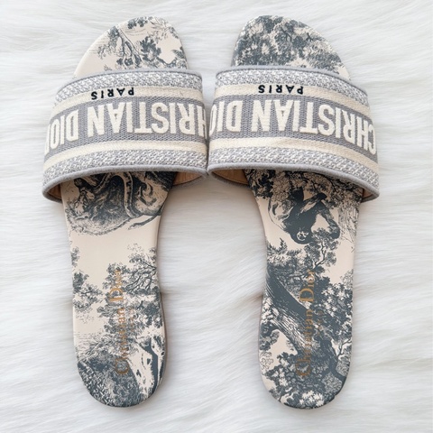 Dior Dway 經典灰色刺繡動物紋平底拖鞋 37