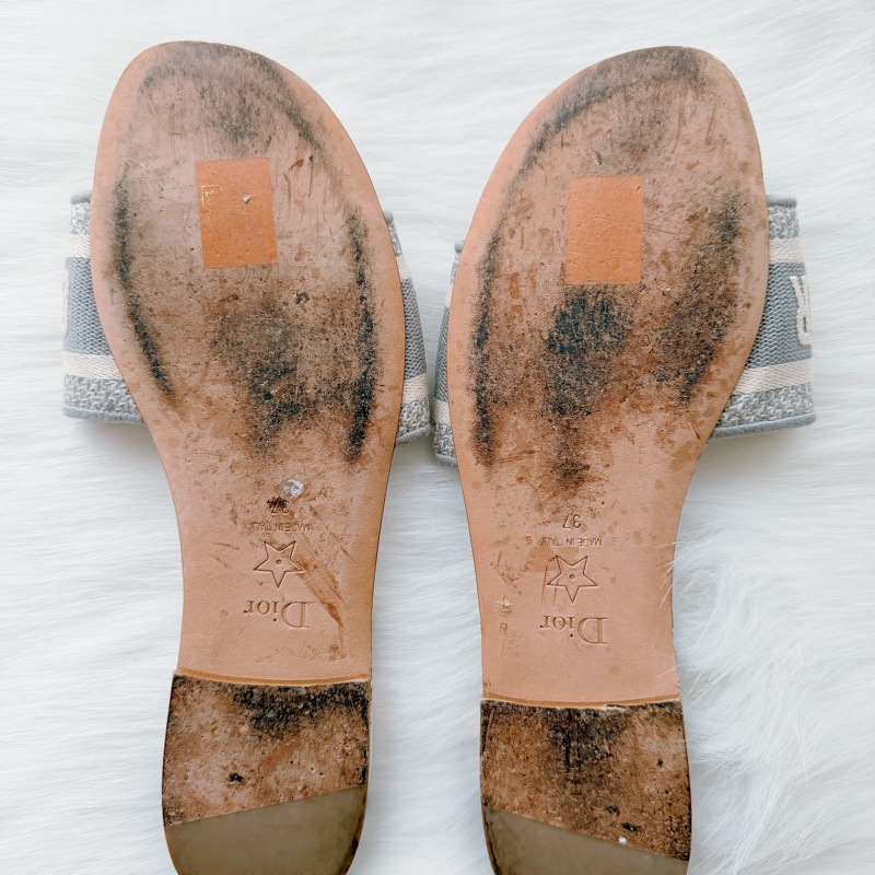 Dior Dway 經典灰色刺繡動物紋平底拖鞋 37-4