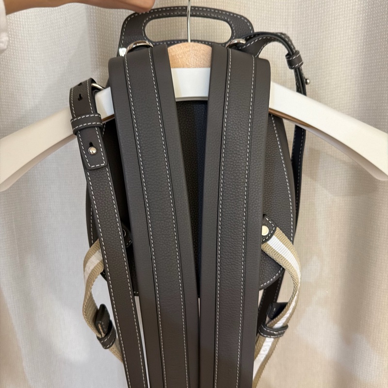 Dior 雙肩馬鞍後背包 也可以側背-7