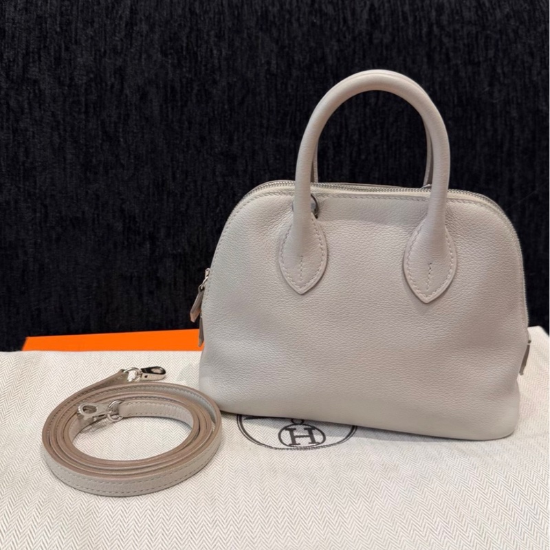 愛馬仕/Hermers mini保齡球珍珠灰銀扣 山羊皮  stamp D-1