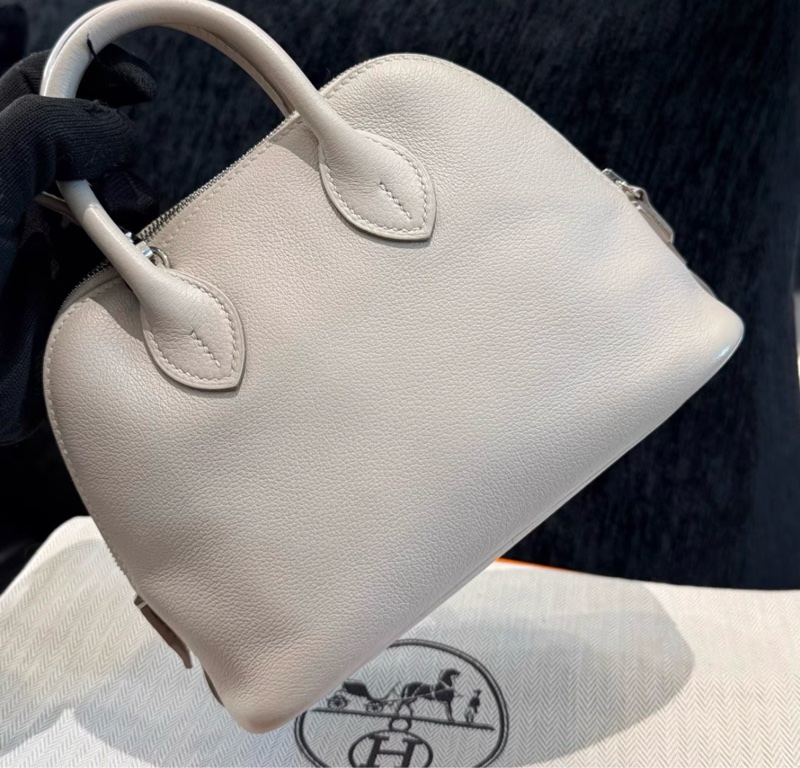 愛馬仕/Hermers mini保齡球珍珠灰銀扣 山羊皮  stamp D-2