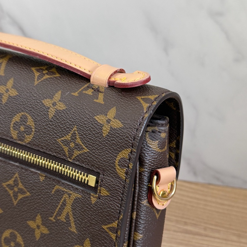 （經典款）LV 老花郵差包 晶片款式-10