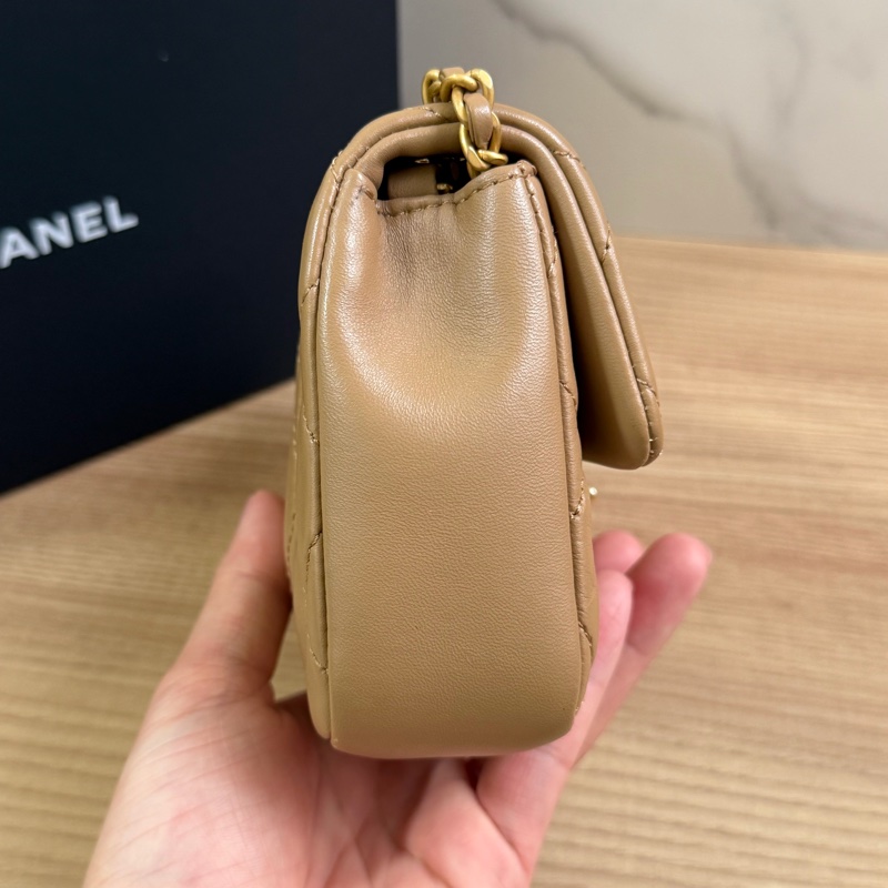 （超推薦）香奈兒 22B cf mini 愛心鏈條包 晶片款式-4