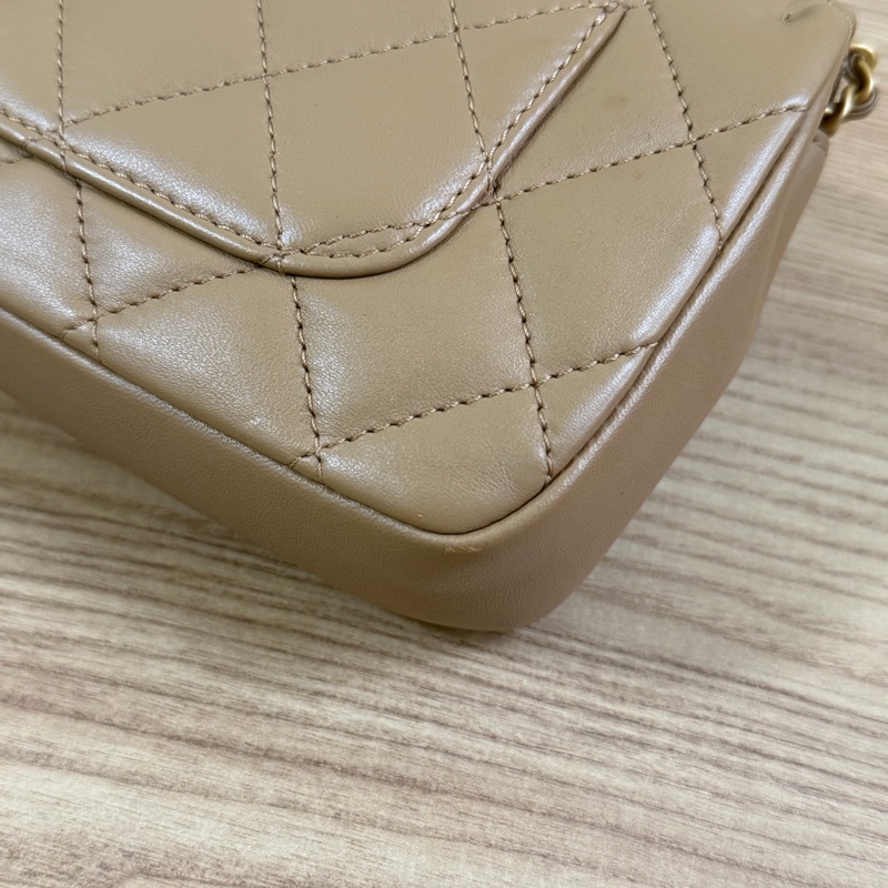 （超推薦）香奈兒 22B cf mini 愛心鏈條包 晶片款式-15