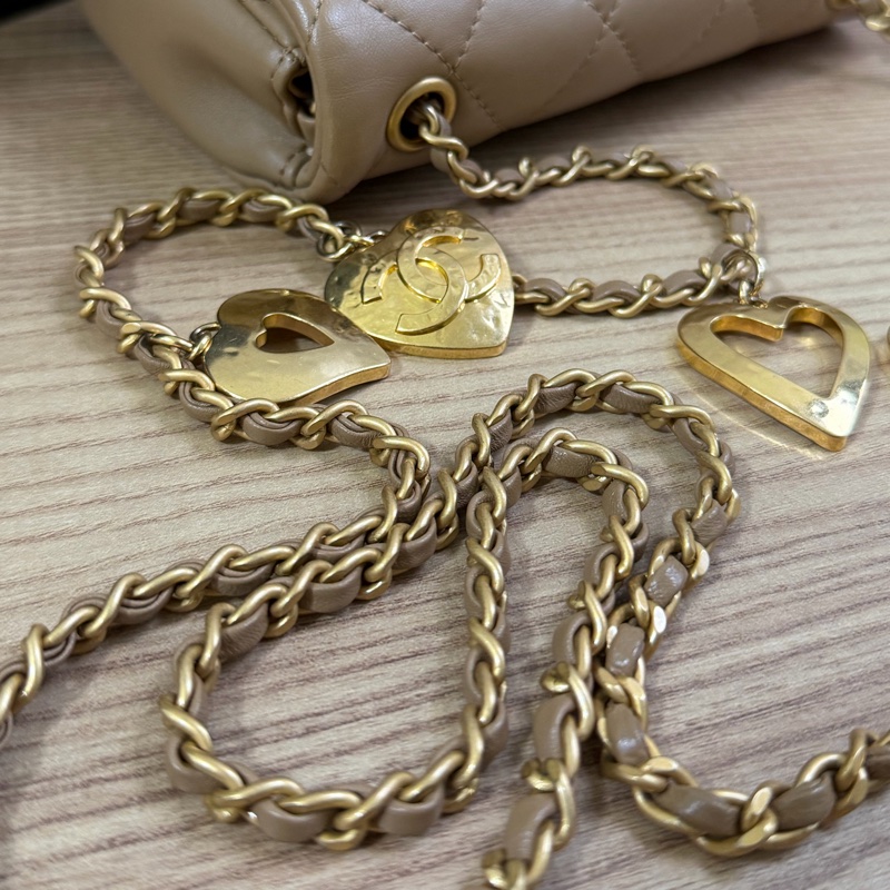 （超推薦）香奈兒 22B cf mini 愛心鏈條包 晶片款式-27