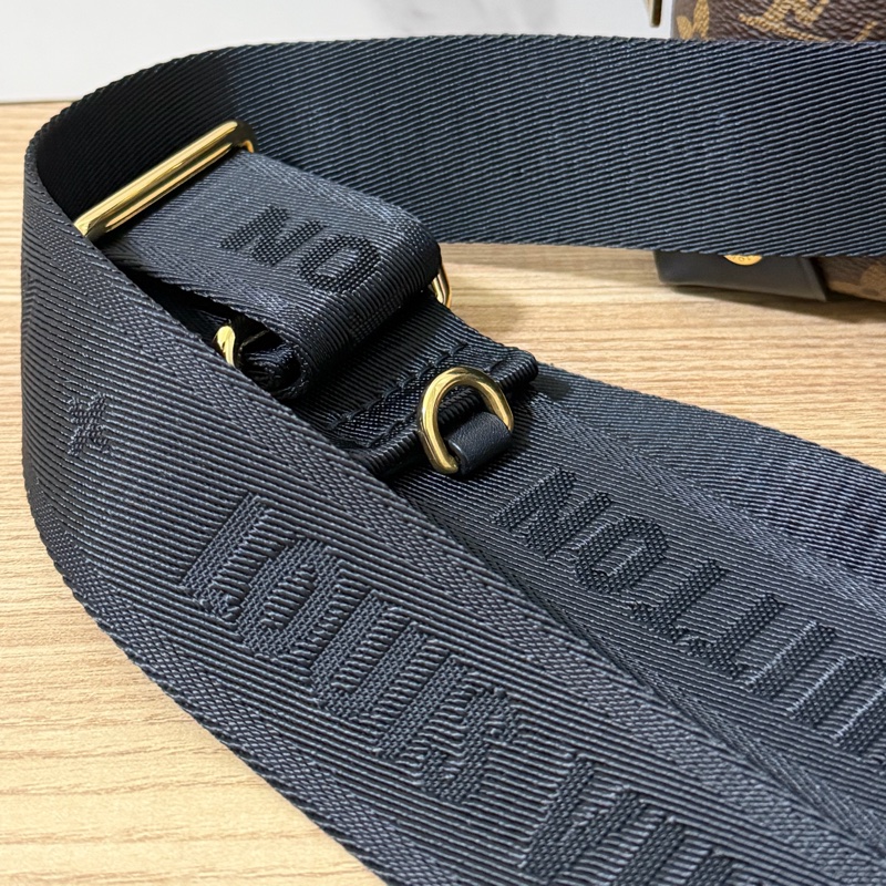 （超有特色）LV 盒子包 迷你的行李箱 M45571-22