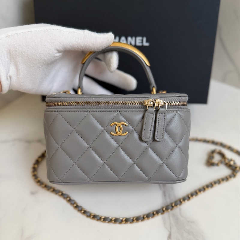 （市場稀有）香奈兒 22B 復古手柄長盒子 質感灰色-1