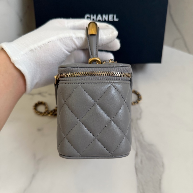 （市場稀有）香奈兒 22B 復古手柄長盒子 質感灰色-4