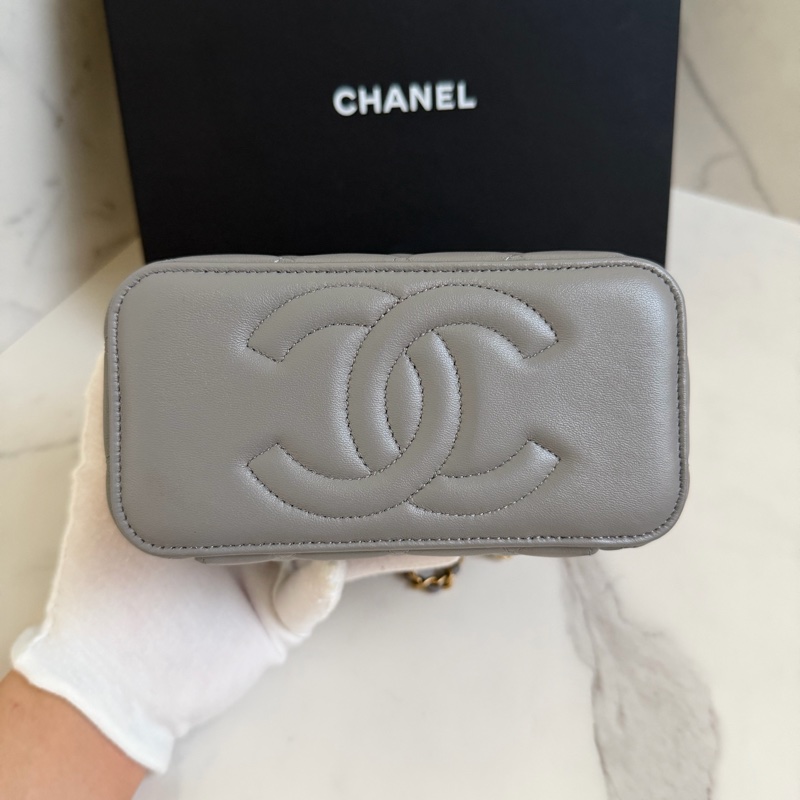 （市場稀有）香奈兒 22B 復古手柄長盒子 質感灰色-6
