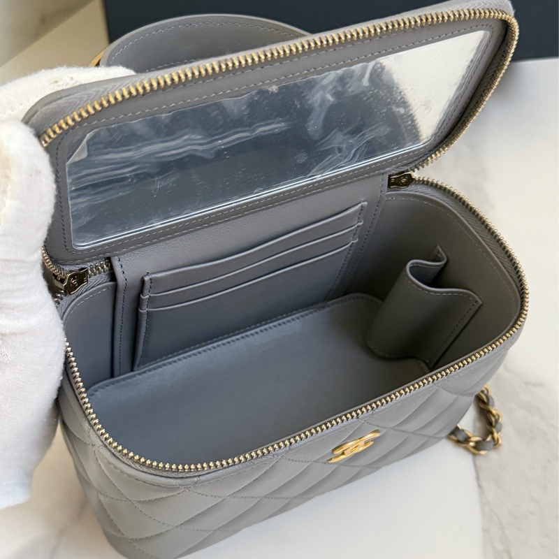 （市場稀有）香奈兒 22B 復古手柄長盒子 質感灰色-17