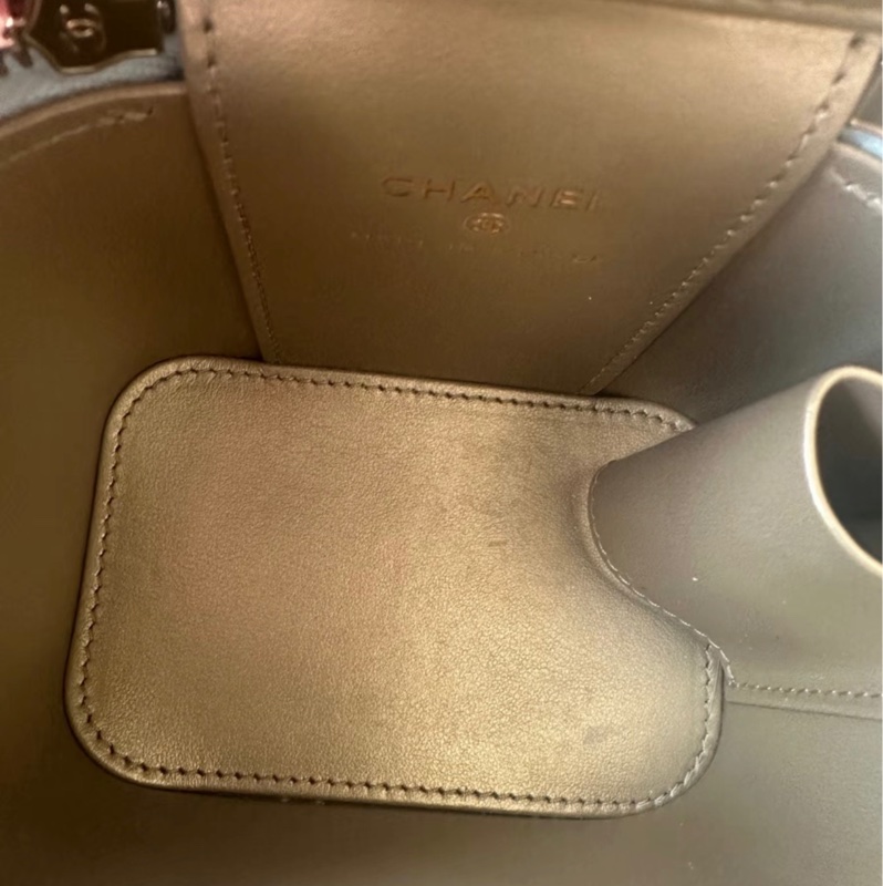 【98新 ✨ 全網最低價！】Chanel香奈兒 淺藍色 金球小盒子 化妝包晶片新款 （下單前先詢問庫存❗️）-6