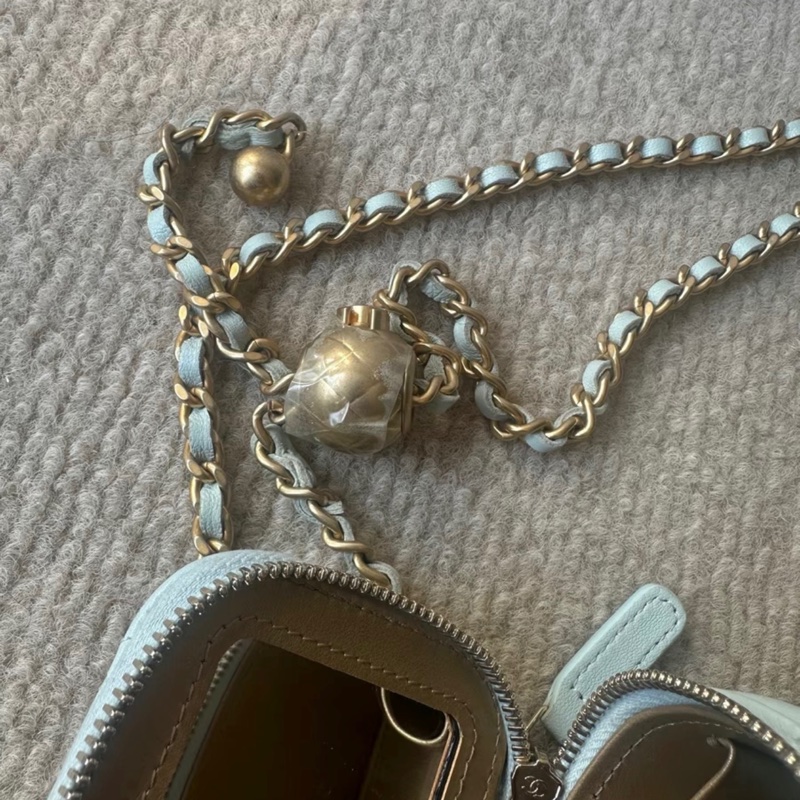 【98新 ✨ 全網最低價！】Chanel香奈兒 淺藍色 金球小盒子 化妝包晶片新款 （下單前先詢問庫存❗️）-7