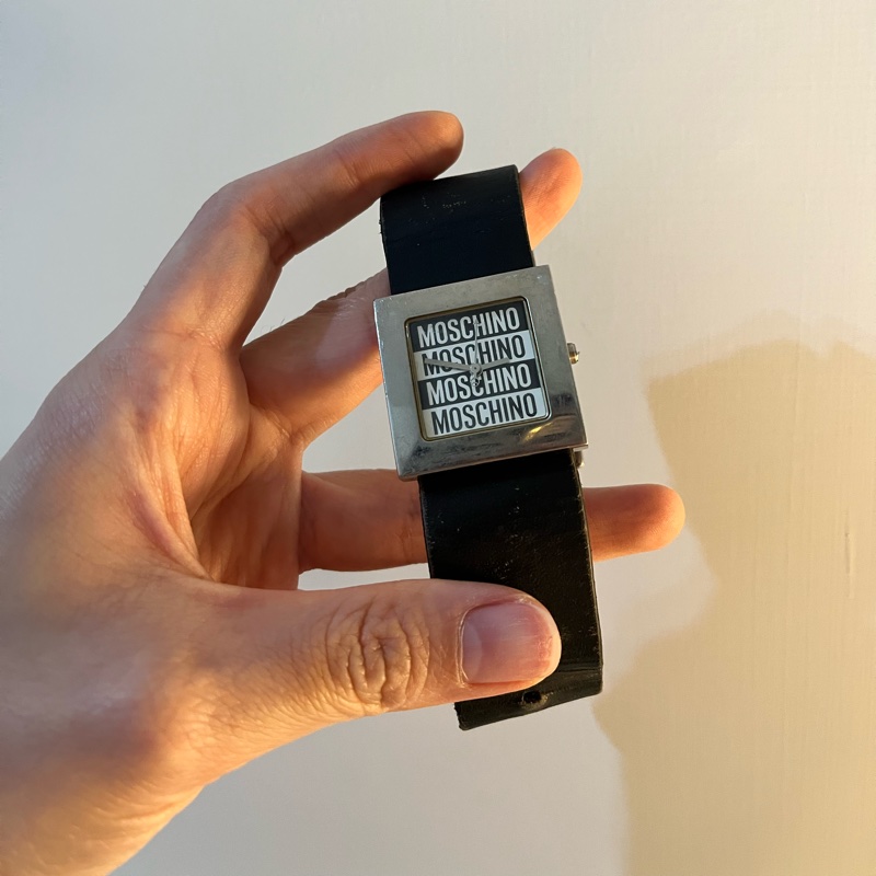 Moschino 義大利精品 方形銀色手錶 男女腕錶 復古精品錶｜淘氣善良・尋寶-1