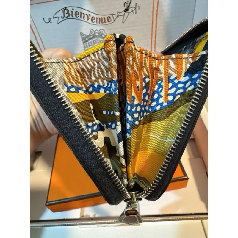 Hermes 愛馬仕 絲巾短夾 自由之城 靛藍色-2