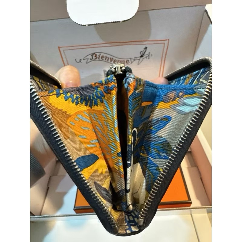 Hermes 愛馬仕 絲巾短夾 自由之城 靛藍色-3