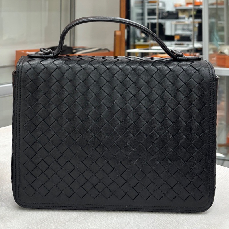 【近新閒置品】 Bottega Veneta BV 黑色編織盒子斜挎手提包-1