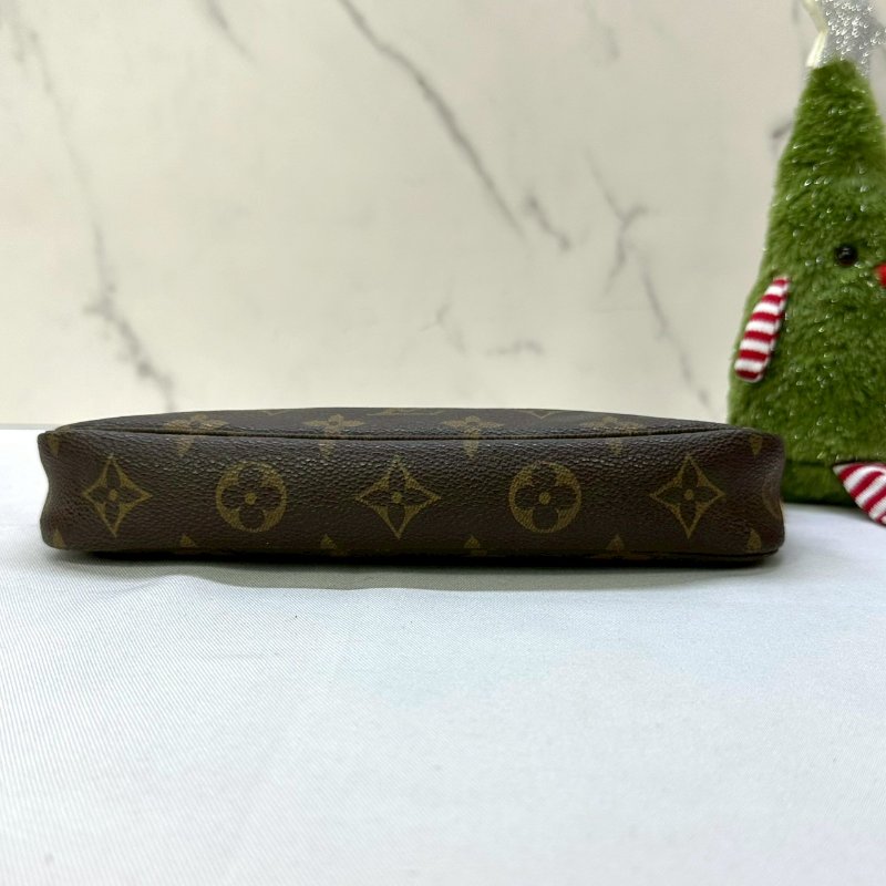 LV Monogram老花麻將包-6