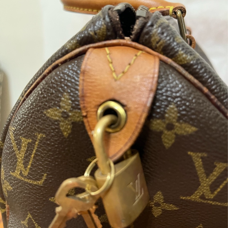 LV speedy 25-16