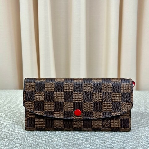 LV路易威登棕色棋盤格豆豆長款錢包 有刻字 經典棋盤格配紅色內裡 卡位多容量大