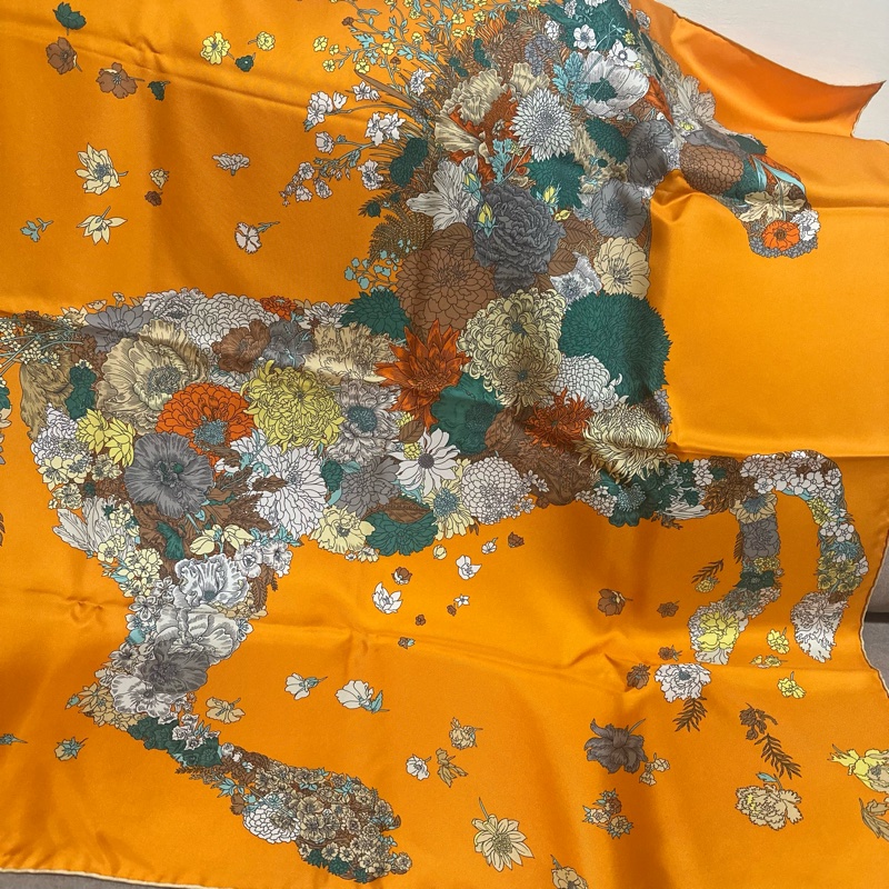 Hermes 絲巾 90*90公分 馬上花 愛馬仕橘-2