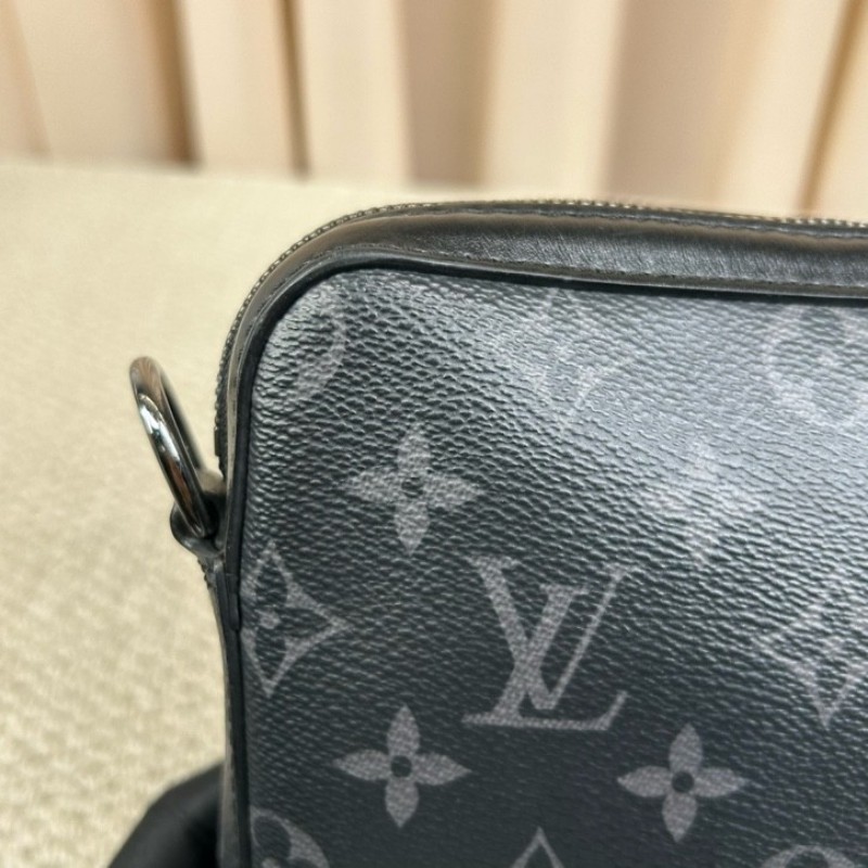 LV路易威登黑武士三合一男士郵差包 少零錢包 經典老花拼接 銀色五金 肩帶可調節 容量大 拉鏈順滑 包可以拆卸 隨意搭配 多種背法-11