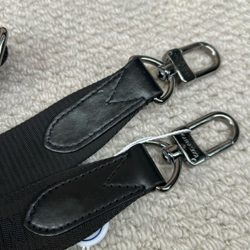 LV路易威登黑武士三合一男士郵差包 少零錢包 經典老花拼接 銀色五金 肩帶可調節 容量大 拉鏈順滑 包可以拆卸 隨意搭配 多種背法-13