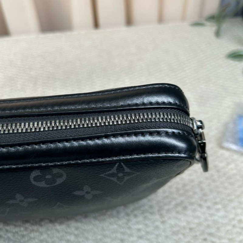 LV路易威登黑武士三合一男士郵差包 少零錢包 經典老花拼接 銀色五金 肩帶可調節 容量大 拉鏈順滑 包可以拆卸 隨意搭配 多種背法-19