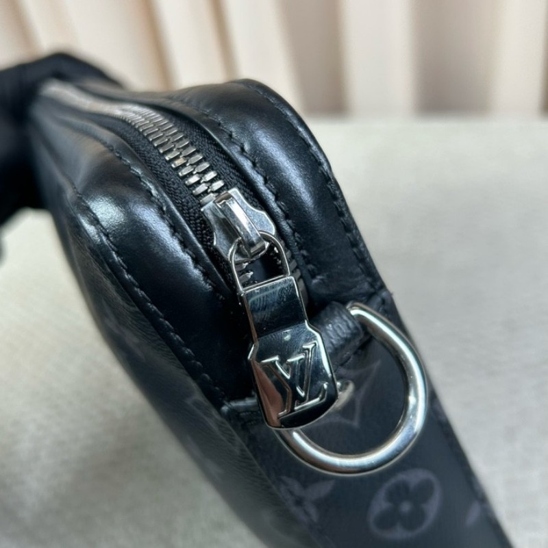 LV路易威登黑武士三合一男士郵差包 少零錢包 經典老花拼接 銀色五金 肩帶可調節 容量大 拉鏈順滑 包可以拆卸 隨意搭配 多種背法-20