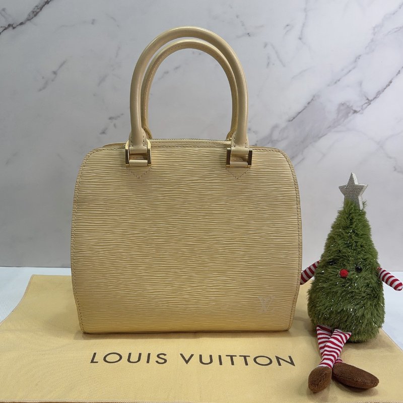 LV EPI 鵝黃手提包-0