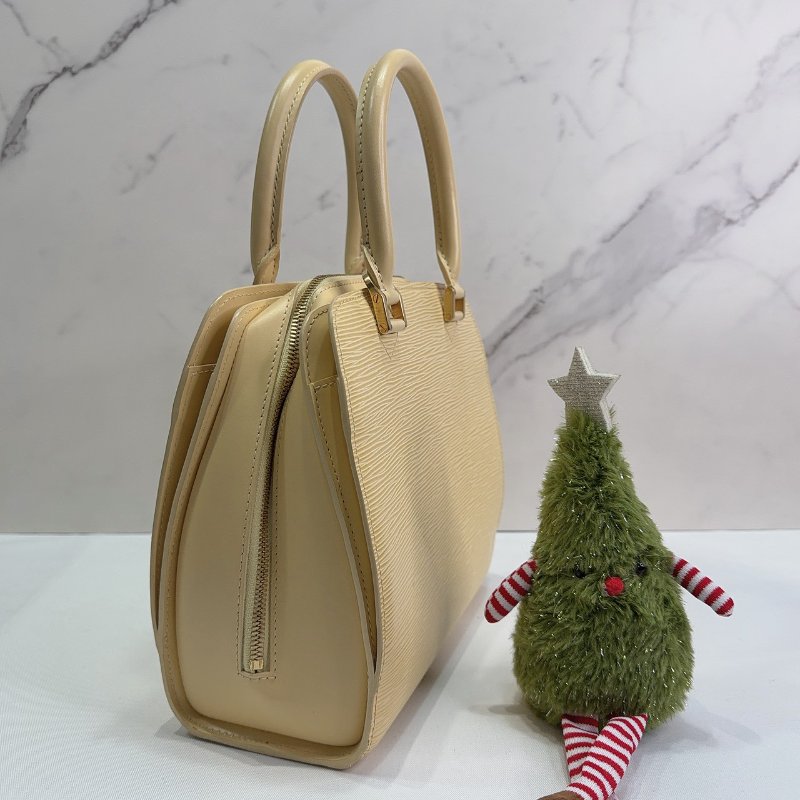 LV EPI 鵝黃手提包-3