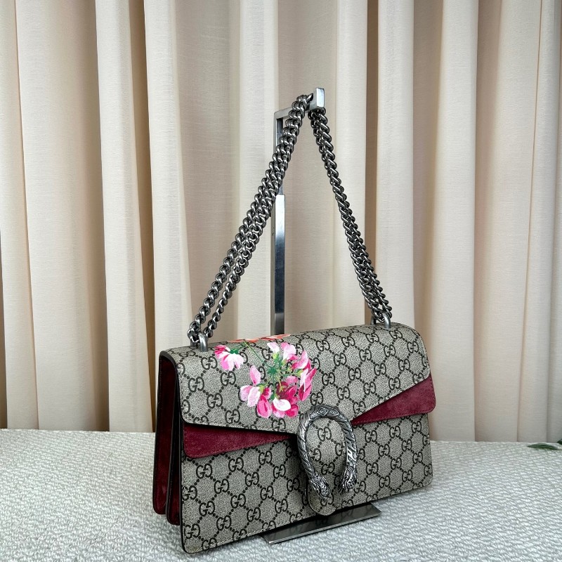 Gucci古馳酒神花卉鏈條包 經典老花配酒紅色麂皮 鏈條肩帶 可單肩可斜挎 容量實用 日常出門很方便-2