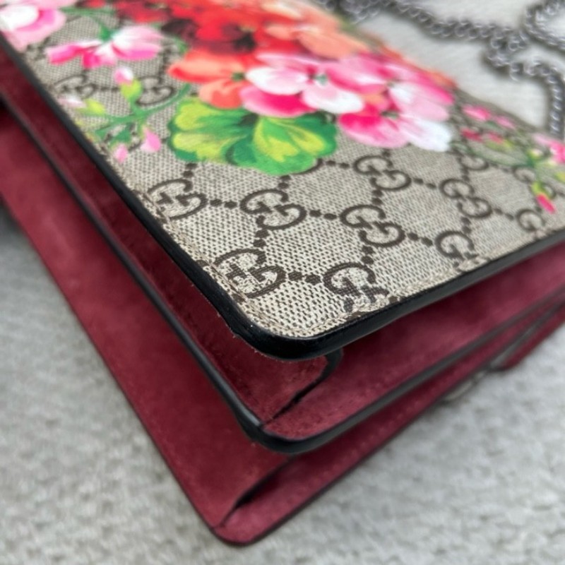 Gucci古馳酒神花卉鏈條包 經典老花配酒紅色麂皮 鏈條肩帶 可單肩可斜挎 容量實用 日常出門很方便-9