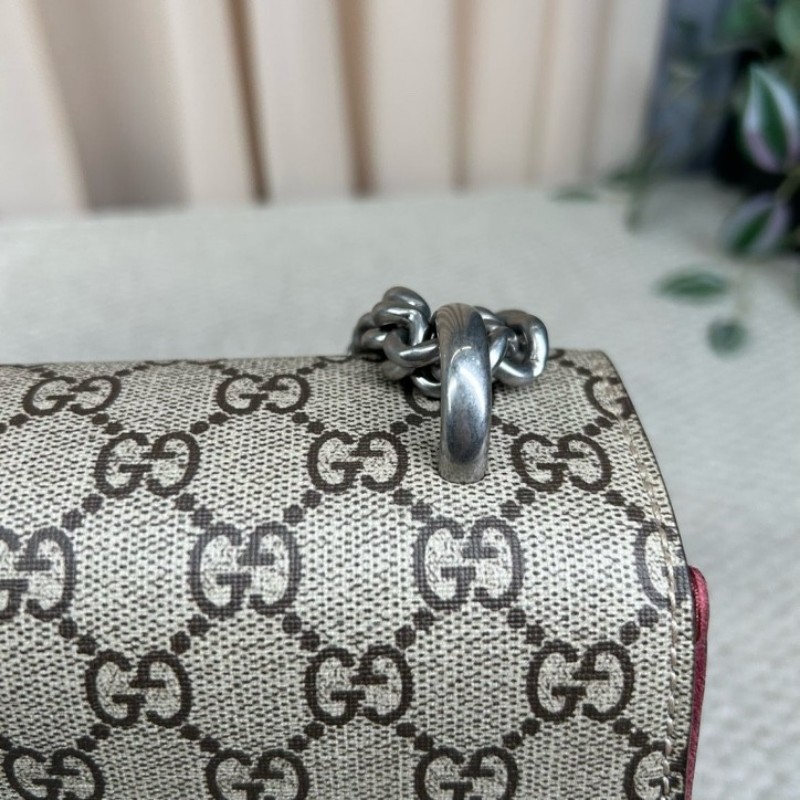 Gucci古馳酒神花卉鏈條包 經典老花配酒紅色麂皮 鏈條肩帶 可單肩可斜挎 容量實用 日常出門很方便-21