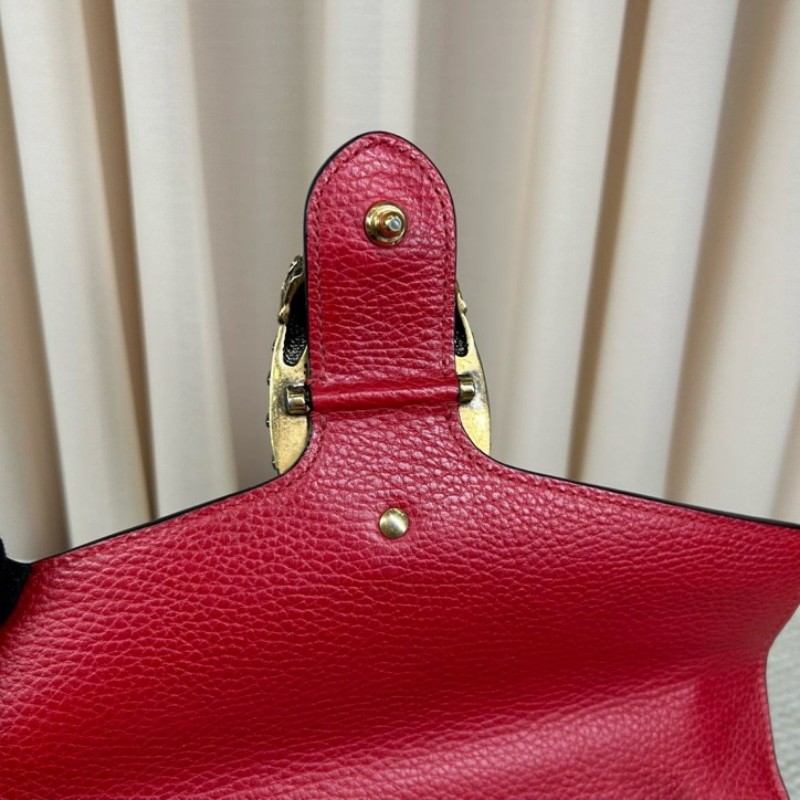 古馳GUCCI紅色鑽扣酒神 銀色鏈條 可單肩可斜挎 鑽扣很有質感 紅色很顯氣質 日常搭配很出彩 容量實用-21