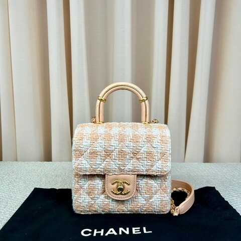 CHANEL香奈兒23S粉橘毛呢手柄鏈條包牛奶盒子 可愛又好看 細節感滿滿 可單肩可斜挎可手提 容量實用 日常百搭