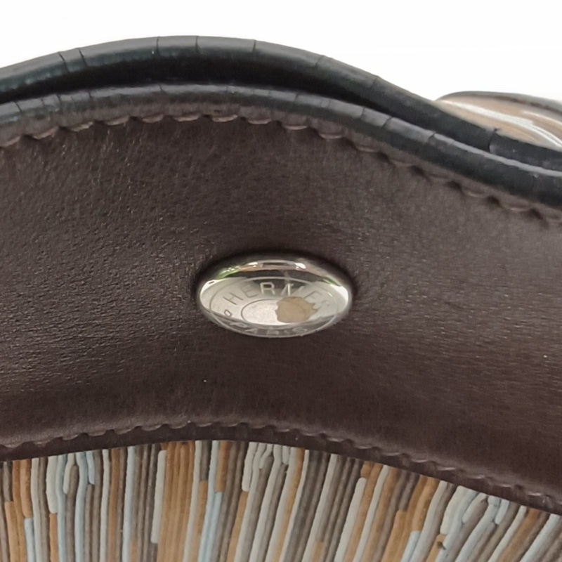 HERMES Vibrato羊切皮框E銀扣手提托特包-3