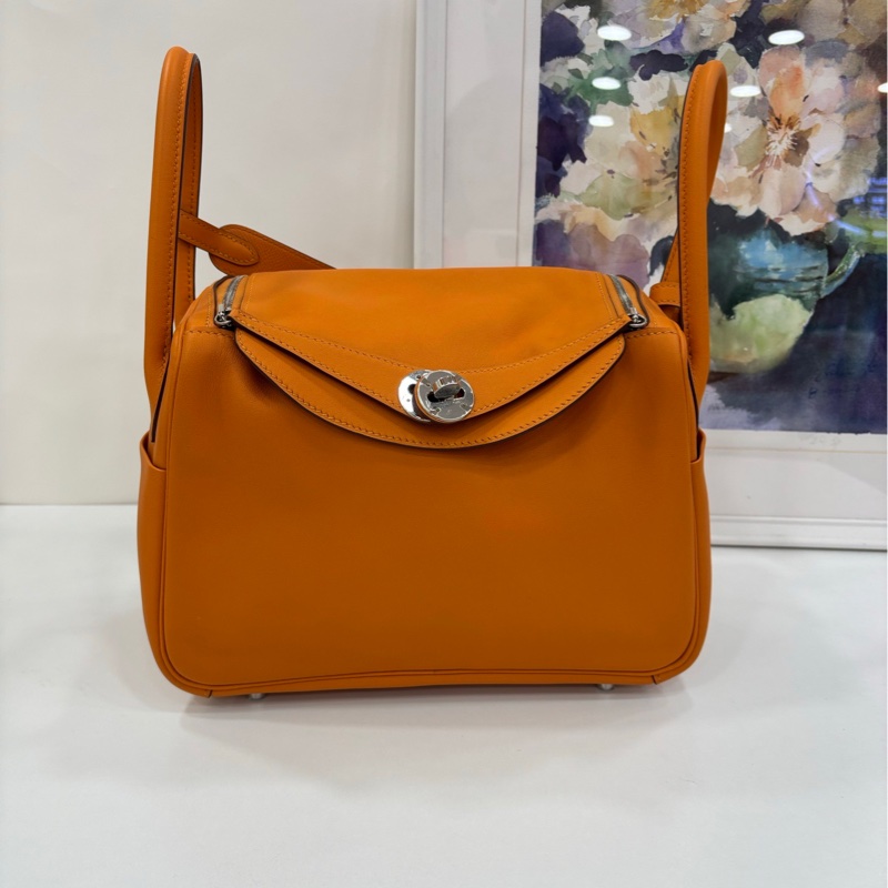 Hermes 愛馬仕 lindy26 i9杏色 銀扣 限量編織皮肩帶 C刻-1