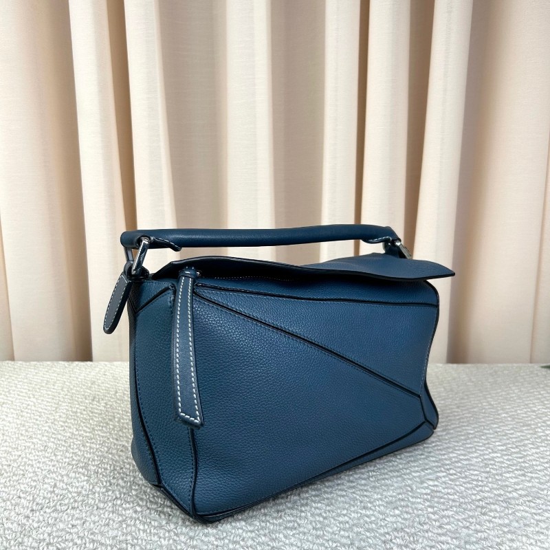 Loewe羅意威 puzzle幾何包 荔枝紋牛皮 有肩帶 可單肩可手提可斜挎 銀色五金 容量實用 日常百搭-2