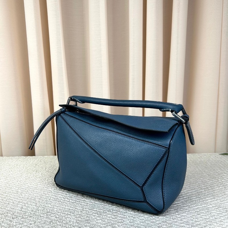 Loewe羅意威 puzzle幾何包 荔枝紋牛皮 有肩帶 可單肩可手提可斜挎 銀色五金 容量實用 日常百搭-3