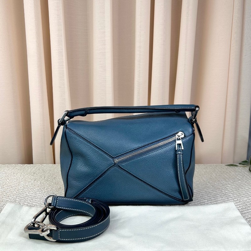 Loewe羅意威 puzzle幾何包 荔枝紋牛皮 有肩帶 可單肩可手提可斜挎 銀色五金 容量實用 日常百搭-6