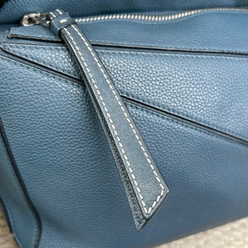 Loewe羅意威 puzzle幾何包 荔枝紋牛皮 有肩帶 可單肩可手提可斜挎 銀色五金 容量實用 日常百搭-12