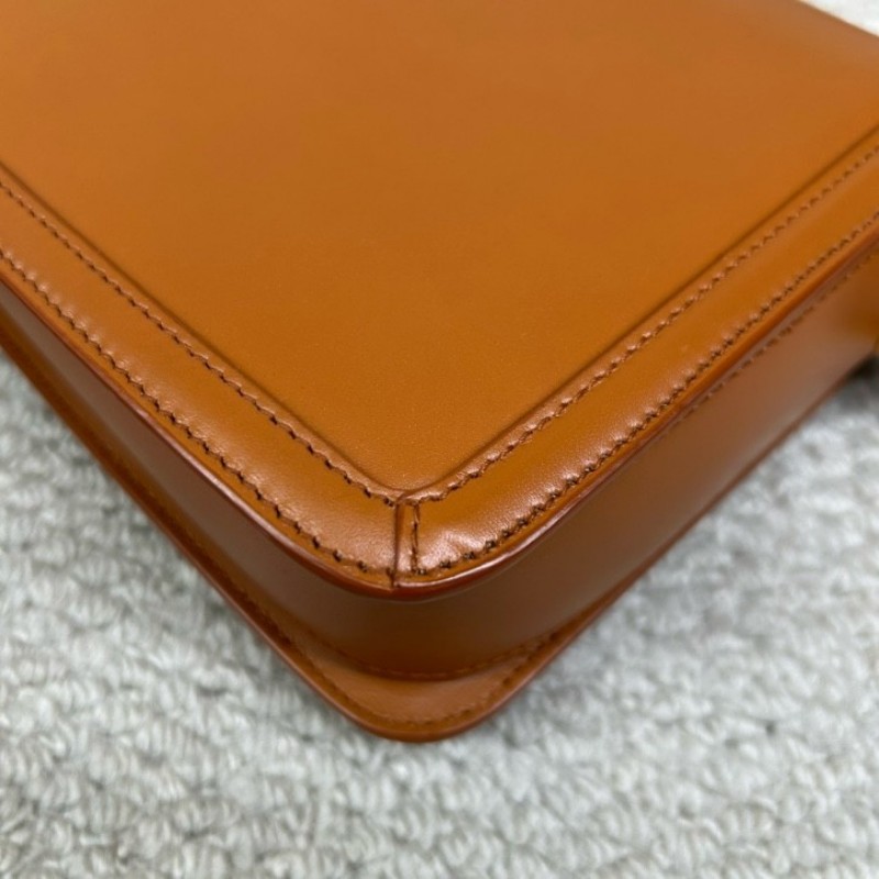 聖羅蘭YSL金標Logo小牛皮豆腐包 黃褐色 可單肩可斜挎 容量實用 日常百搭-8