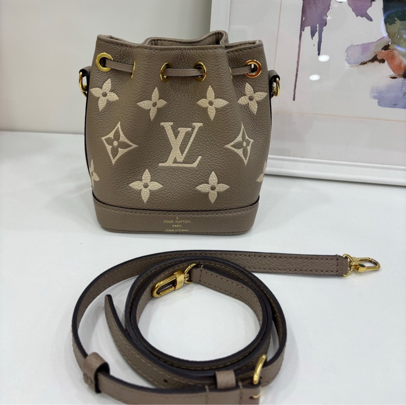 LV 路易威登/Louis Vuitton 水桶nano大象灰牛皮Nano-1