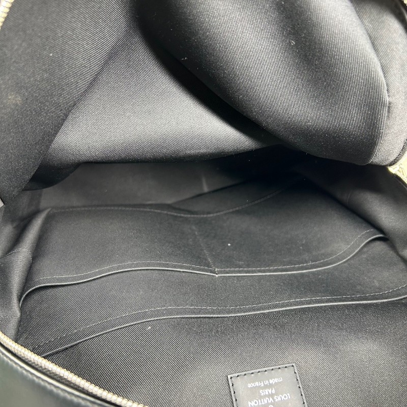 LV路易威登棋盤格雙肩包  黑灰棋盤格 容量大 時尚百搭 包型硬挺 內裡乾淨 日常通勤、出門都很實用-13