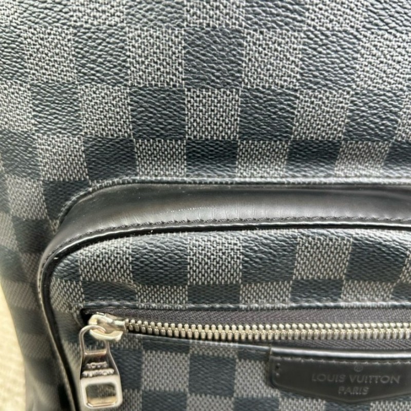 LV路易威登棋盤格雙肩包  黑灰棋盤格 容量大 時尚百搭 包型硬挺 內裡乾淨 日常通勤、出門都很實用-16
