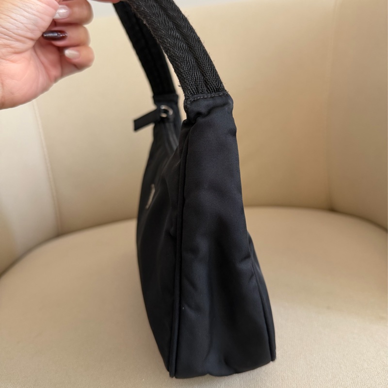 Prada hobo 黑色-3
