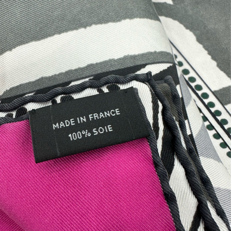 HERMES/愛馬仕 馬銜扣演化 絲巾 桑蠶絲 尺寸 90*90-1